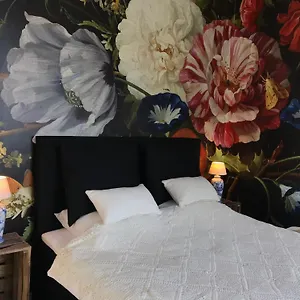 Bed & Breakfast Valkenbos 